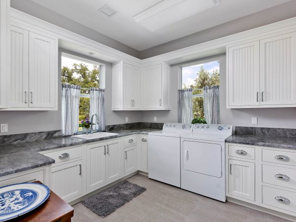 Polar on Maple Beaded Inset using Beaded Century Panel Door - Kitchen ...